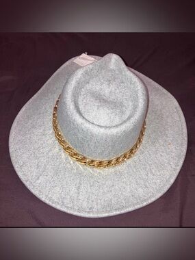 Brushed Curb Chain-Trim Cowboy Hat